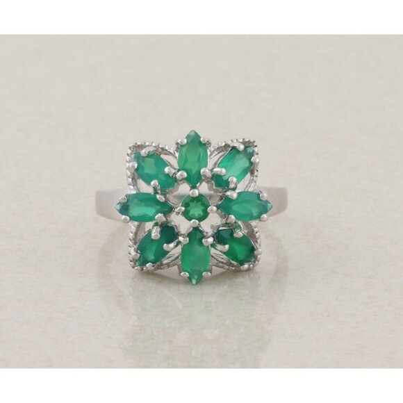 Unbranded Jewelry - Sterling Silver Natural Green Onyx Flower Ring Size 7 3/4